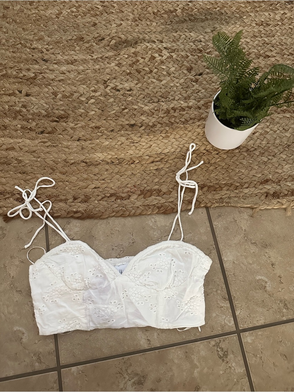 EYELET BRA TOP
